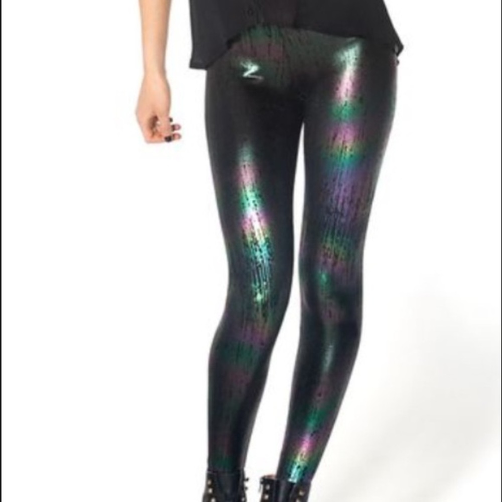 Blackmilk oil slick leggings NWT size S